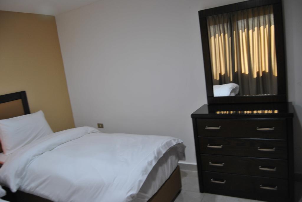 Al-Amer Palace Hotel 암만 외부 사진